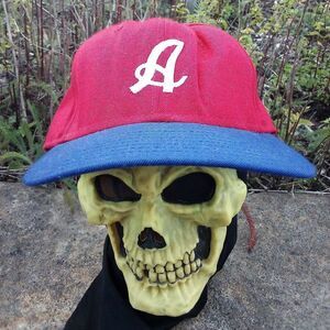 Vintage DeLong Atlanta Fitted Hat Cap 7 7/8